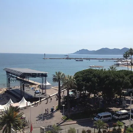 Croisette Luxurious Two Bedrooms *